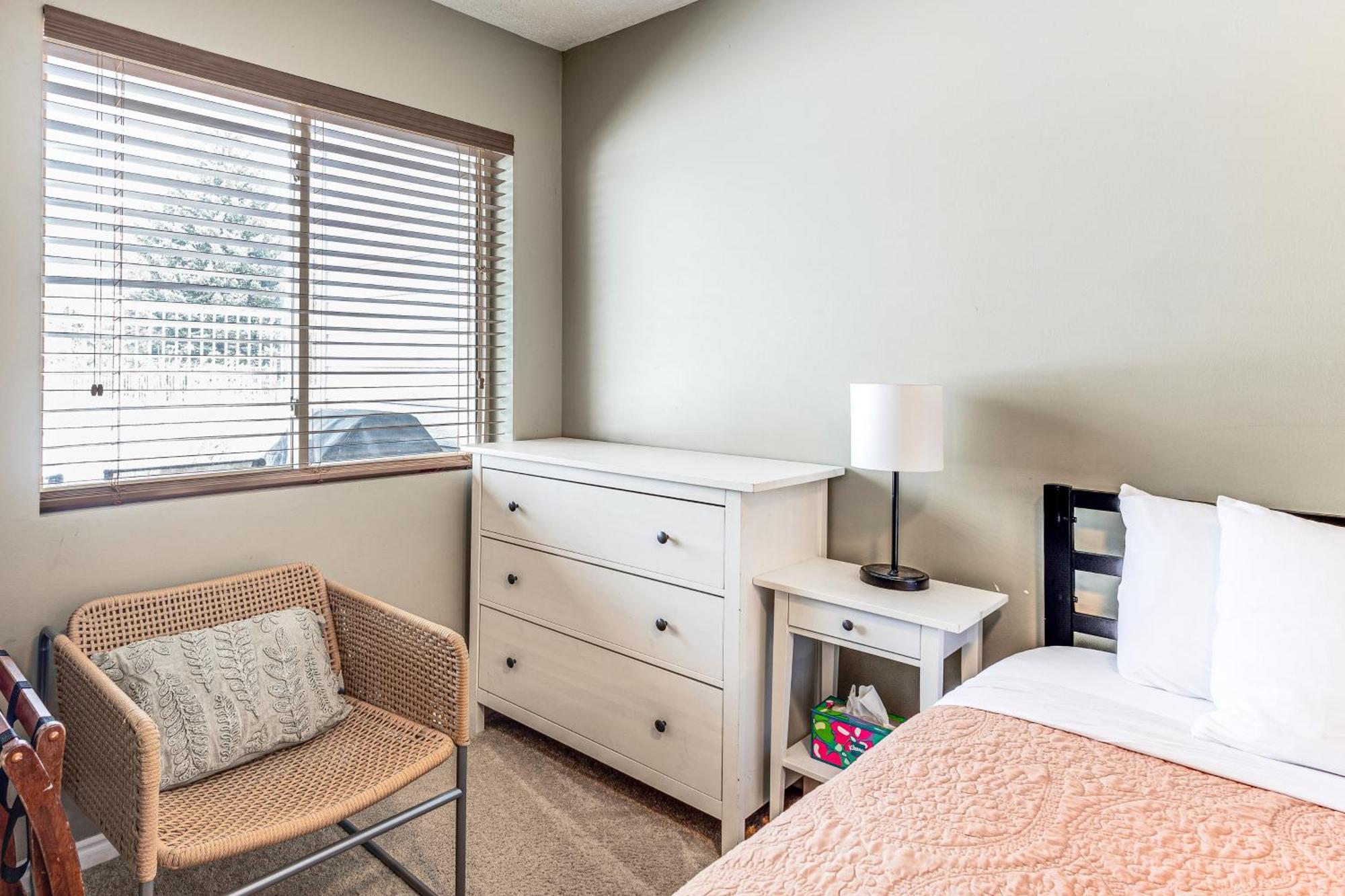 Garden City Condo With Pool Access By Bear Lake! Exterior photo